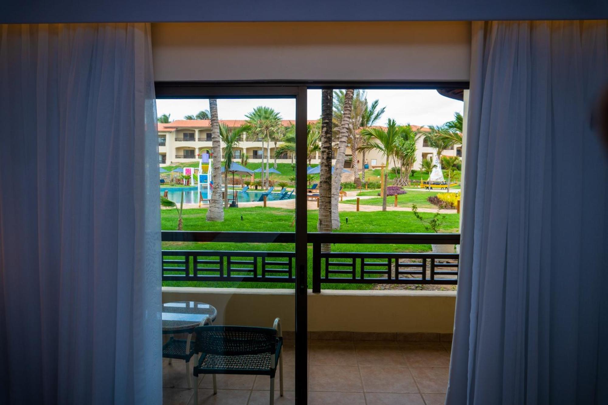 Sun City Rota Das Emocoes Camocim Exteriér fotografie